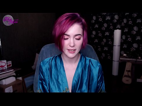 ❤️ 用英語從俄羅斯女孩手淫的指導 性愛視頻 在我們