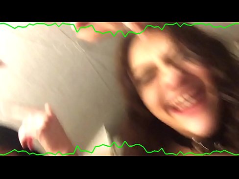 ❤️ 兩個性感的黑髮情感內褲保持混蛋古怪的婊子 性愛視頻 在我們